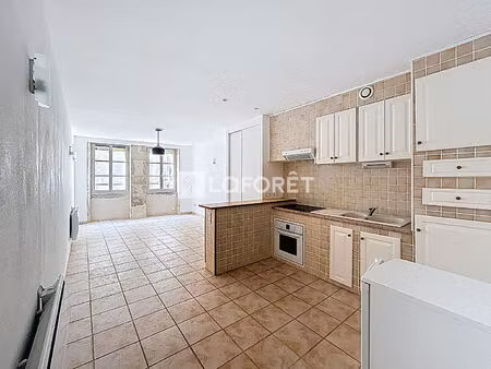 saint-amour - a louer studio 35.02 m²