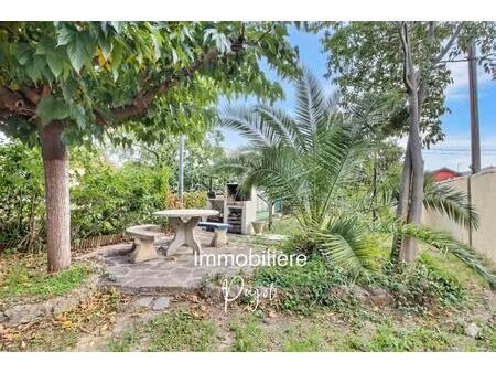 maison spacieuse de 133m² avec jardin terrasse espace piscine barbecue quartier eoures 130