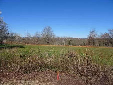 a panazol tres beau terrain plat de 2370 m² avec cu tres belle vue degagee