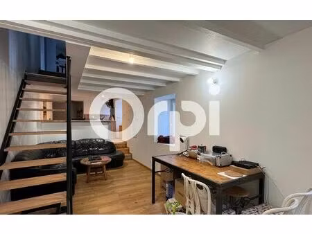 location maison  m² t-3 à saint-étienne-de-saint-geoirs  711 €