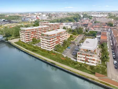 vente commerce divers 160 m² à la madeleine 422 400 €