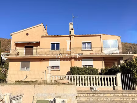 maison bourgeoise avec vue imprenable – quartier recherché de