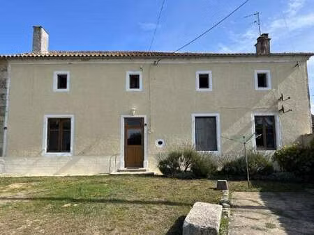 vente maison à chef-boutonne (79110) : à vendre / 254m² chef-boutonne