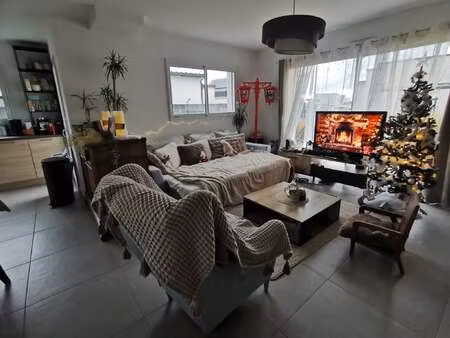 location maison à saint-aubin-du-cormier (35140) : à louer / 116m² saint-aubin-du-cormier