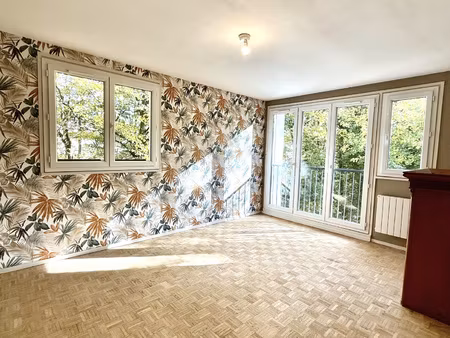 à vendre appartement 5 pièces rénové résidence du parc à