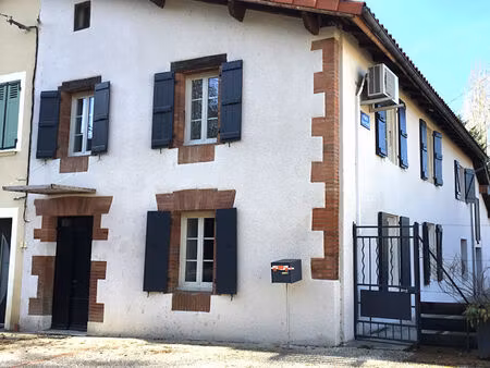 a vendre - nougaroulet (32270) maison 6 pièce(s) 133 m2