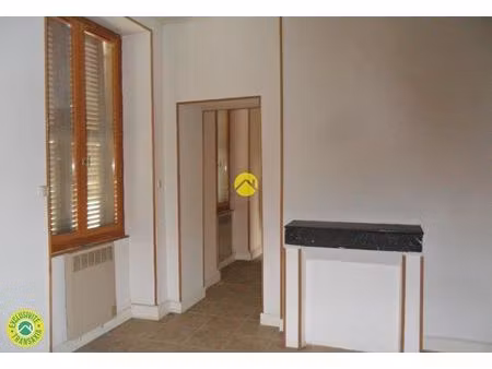 vente maison 5 pièces 110 m² ainay-le-château (03360)