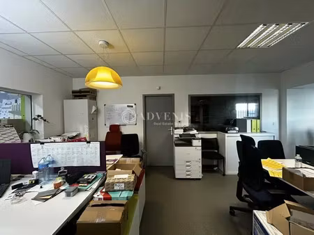 local commercial a louer