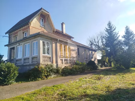 maison 8 pièces 203 m² à vendre / acheter saint-loup-sur-semouse 70800 ? | era immobilier