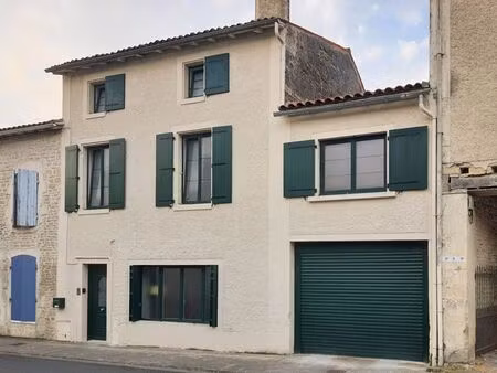annonce vente maison 7 pièces de 190m2 à aulnay (17470) - paruvendu.fr ref 992784097381
