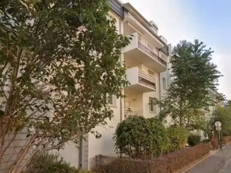 parking à louer 12 m² - strasbourg (67) - 75€