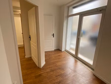 location commerce 2 pièces 36 m² à marseille 12 (13012)