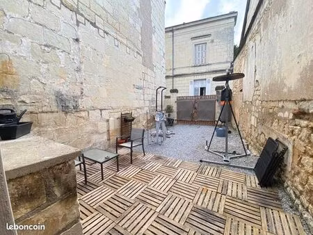 immeuble 76 m² chinon
