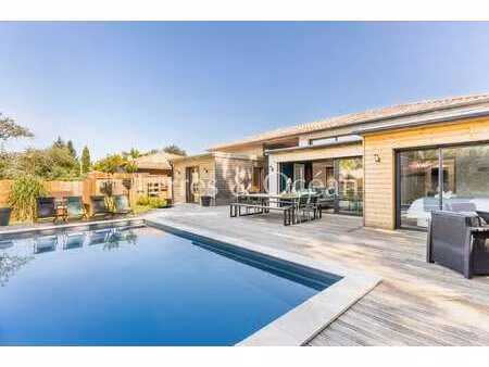 maison de luxe à vendre à angresse : 882 000 € | 140m²