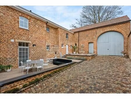 authentieke hoevewoning op 13a39ca te zussen