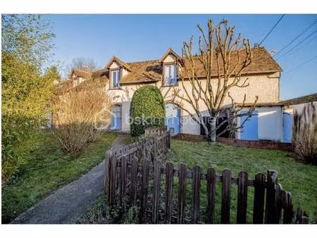 maison de 368 m² à poigny-la-foret