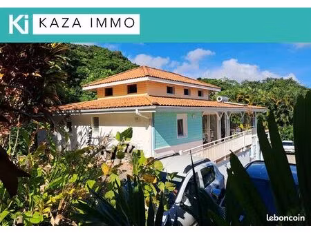 ste luce : villa t6 + 2 appt t2 + piscine - vue mer