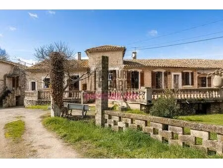 maison de luxe de 8 pièces en vente à ménerbes  provence-alpes-côte d'azur