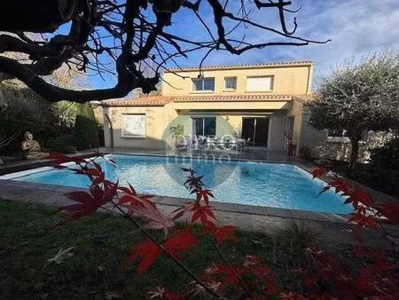 maison de luxe de 8 pièces en vente à nantes  france