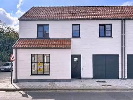 huis te koop in oostvleteren met 3 slaapkamers