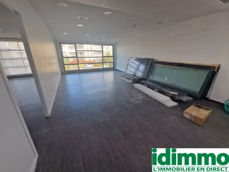 location commerce 72 m² à auterive (31190)