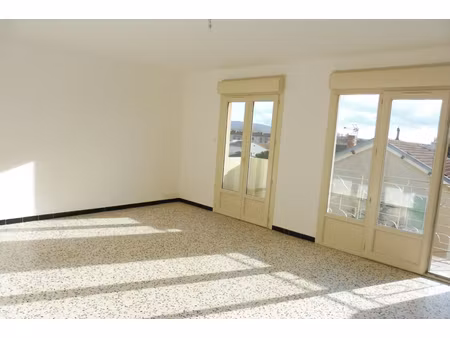 appartement t4 carpentras avenue du comtat venaissin