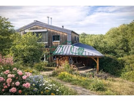 maison en bois écologique - 192 m2 - terrain 8 400 m2 - sud ardèche