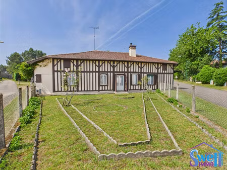 maison au cachet authentique de 155m² avec 2 granges et une dé