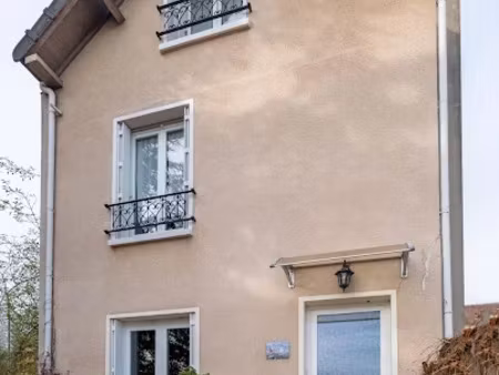 vente maison 6 pièces 98 m² à le mesnil-le-roi (78600)  577 500 €