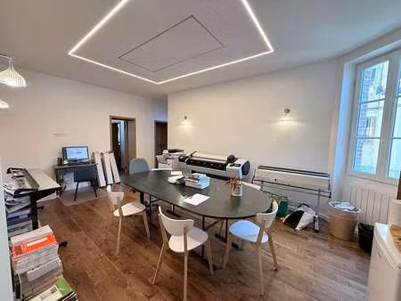 location bureaux et commerces à rennes centre ville (35000) : à louer / 85m² rennes centre