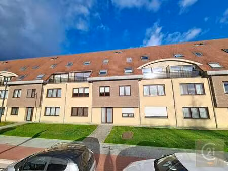 appartement 2 chambres avec grand jardin  terrasse  parking