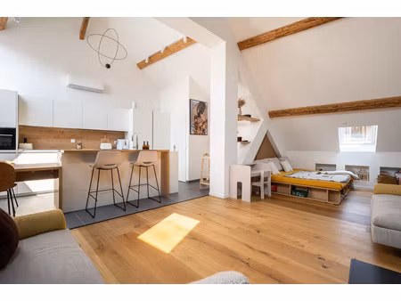 annecy nord - pringy / promery - maison de village de 210 m2