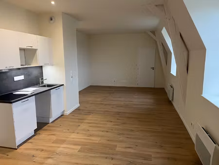 laval  résidence corbineau un appartement de type 3