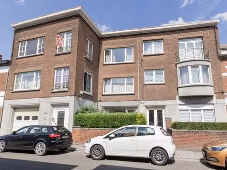 appartement 1 chambre - rdc + garage + cave - marcinelle