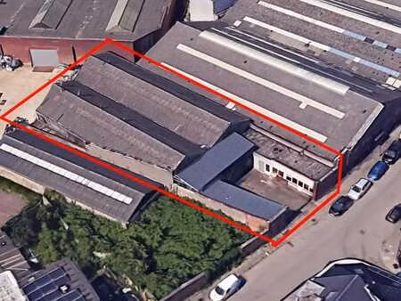 dépôt industriel avec bureau à bruxelles entrepôt garage