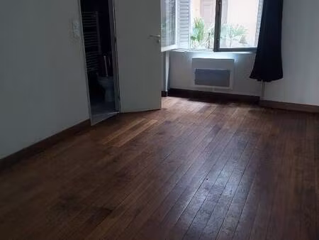 local commercial à louer