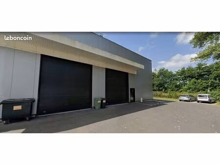 local d'activité 208m² blanquefort