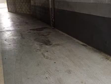 emplacement parking les clairières de verneuil