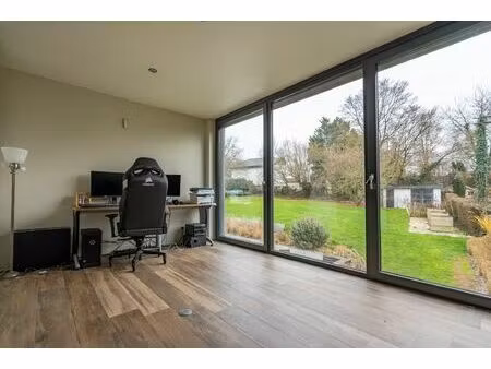 bureaux à louer à rue croisette 32 genappe (vbd66637)