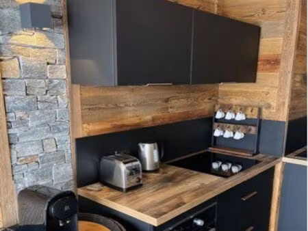 loue sur valmenier appartement situé à 1900