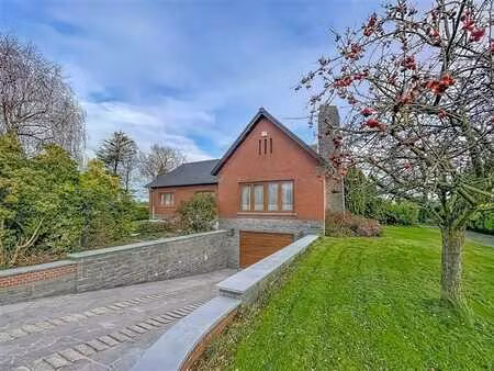 spacieuse villa de plain-pied 3 chambres jardin et garage