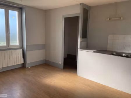 location appartement 2 pièces 44 m² à hurigny (71870)  400 €