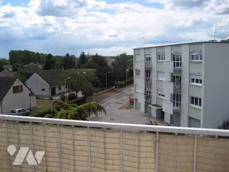 location appartement 4 pièces 75.45 m² à saint marcel (71380)  520 €