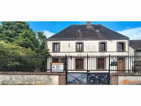 maison familiale à rénover avec atelier