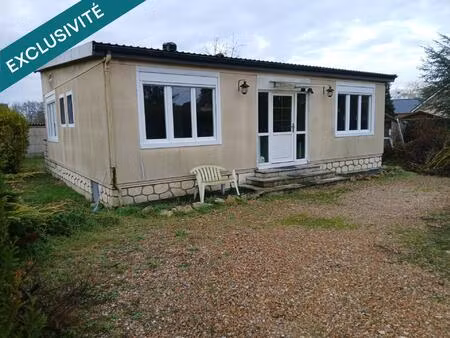 ménilles centre  proche commerces et écoles  belle maison de plain pied