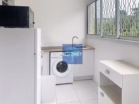 location meublée appartement 1 pièce 32 m² à schoelcher (97233)  760 €