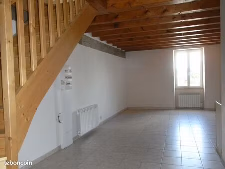 appartement f3 215 rue du bourg savigny en revermont