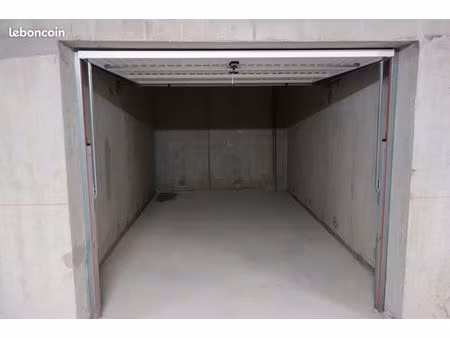 garage sécurisé 14m2