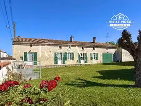 vente maison à nieul-sur-l'autise (85240) : à vendre / 122m² nieul-sur-l'autise