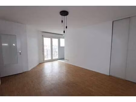 location appartement 2 pièces à nantes saint-clément - jardin des plantes (44000) : à loue